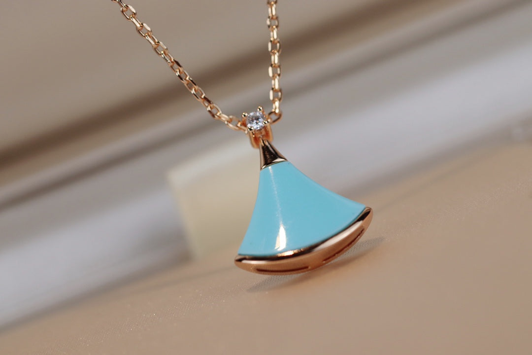 [⭐Glow Muse ]DREAM NECKLACE TURQUOISE PINK GOLD