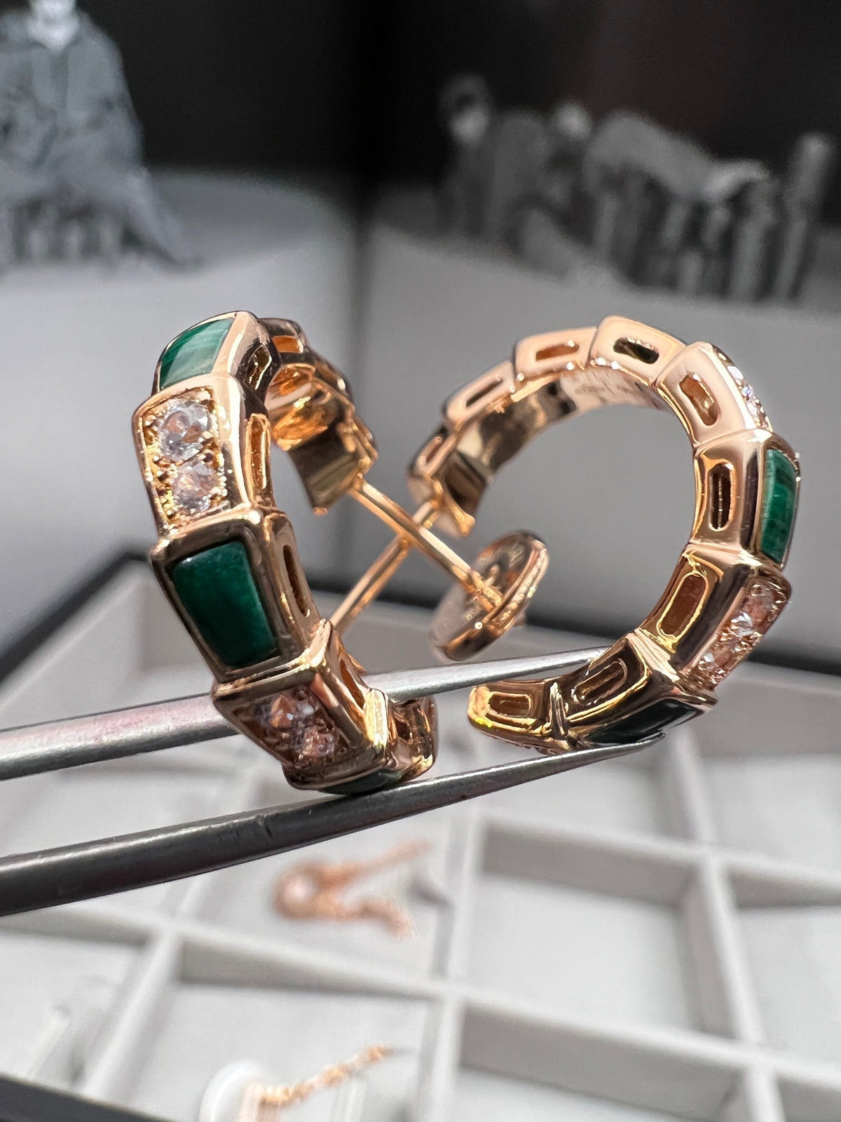 [⭐Glow Muse ]SERPENTI MALACHITE PINK GOLD EARRINGS