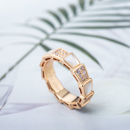 [⭐Glow Muse ]SERPENTI RING PINK GOLD MOP DIAMOND PAVED 4MM
