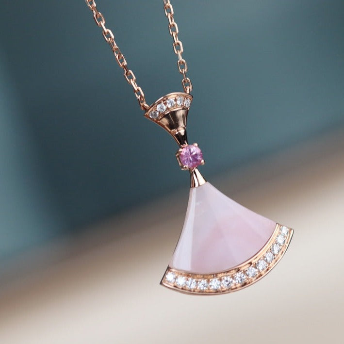 [⭐Glow Muse ]DREAM NECKLACE PINK MOP DIAMOND