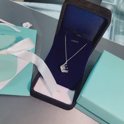 [Glow Muse ]CROWN PEDANT NECKLACE