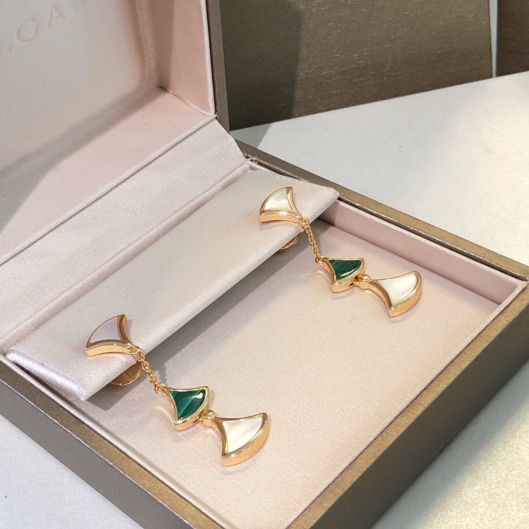 [⭐Glow Muse ]DREAM EARRINGS 3 MOTIFS MALACHITE MOP PINK GOLD