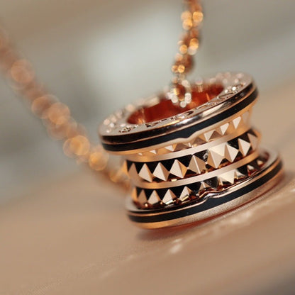 [⭐Glow Muse ]ZERO 1 ROCK PEDANT PINK GOLD BLACK NECKLACE