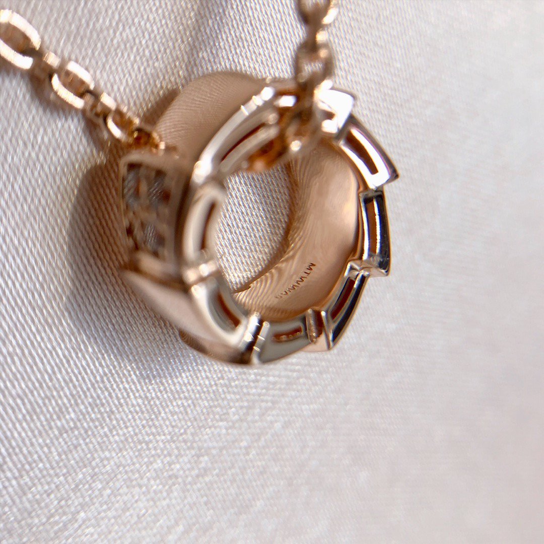 [⭐Glow Muse ]SERPENTI PEDANT DIAMOND PINK GOLD NECKLACE