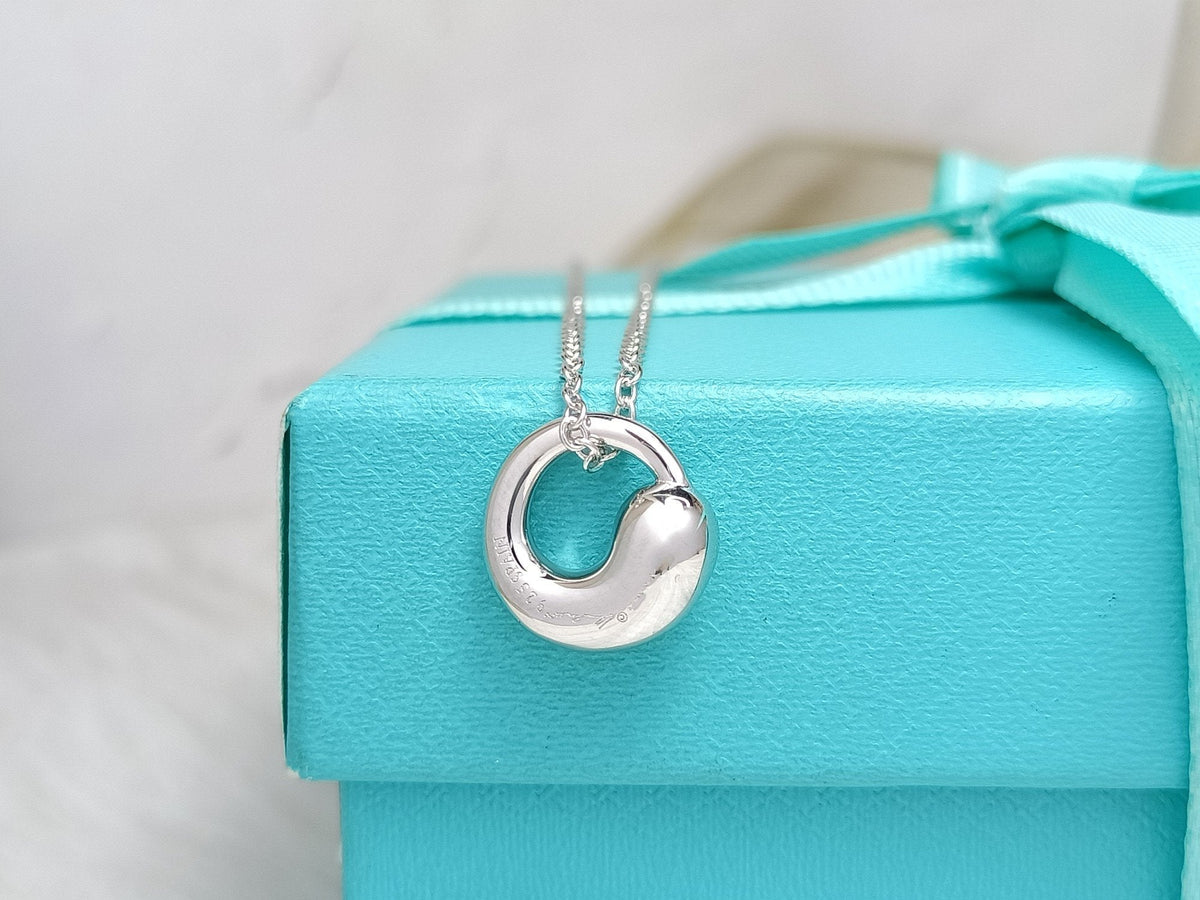 [Glow Muse ]SNAIL PEDANT SILVER NECKLACE