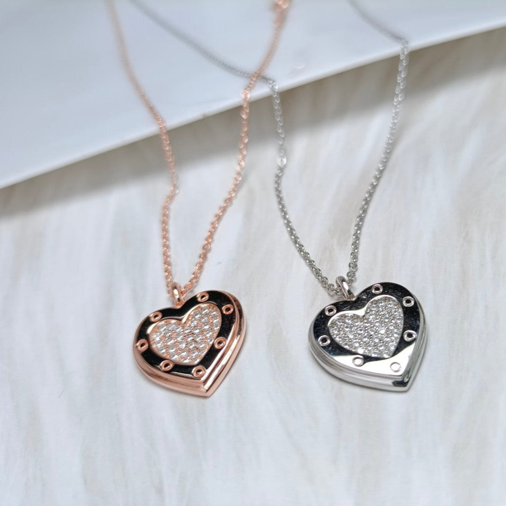 [Glow Muse ]HEART DIAMONDS PEDANT NECKLACE