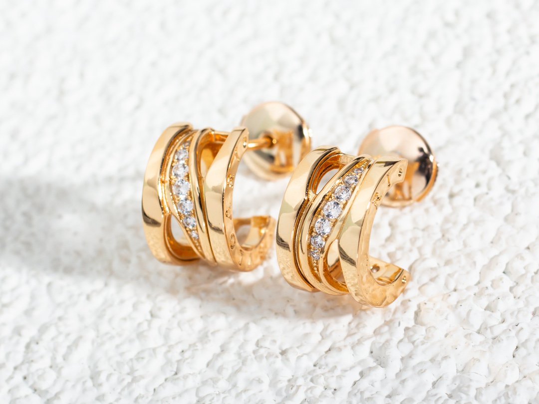 [⭐Glow Muse ]ZERO 1 PINK GOLD DIAMONDS EARRINGS