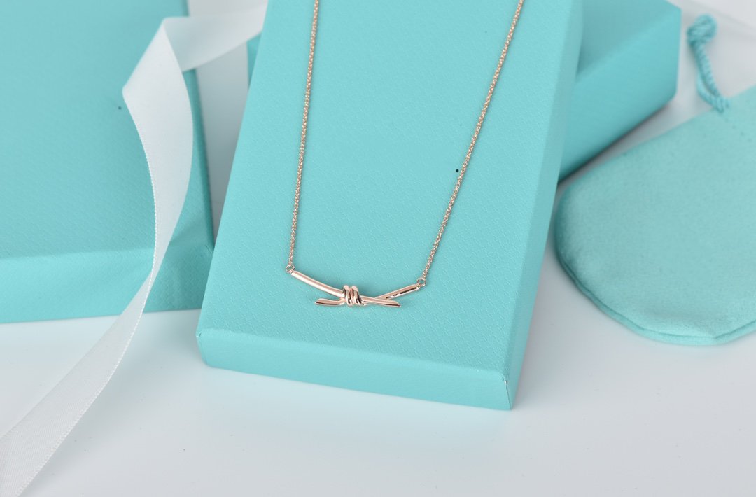 [Glow Muse ]KNOT NECKLACE