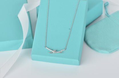 [Glow Muse ]KNOT NECKLACE