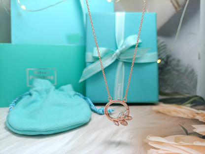 [Glow Muse ]DIAMOND VINE CIRCLE PENDANT PLATINUM NECKLACE