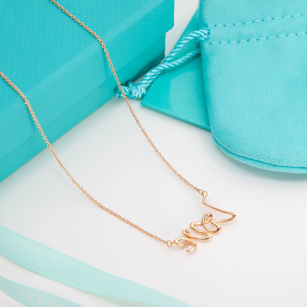 [Glow Muse ]PALOMA S GRAFFITI LOVE NECKLACE