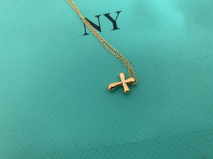 [Glow Muse ]CROSS PENDANT MINI BARE CROSS NECKLACE