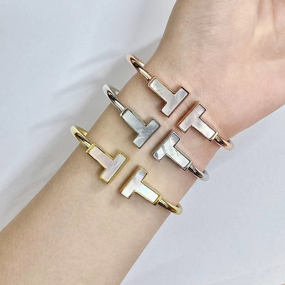 [Glow Muse ]T WIDE MOP OPEN BRACELET