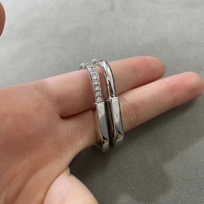 [Glow Muse ]LOCK MEDIUM DIAMNOND EARRINGS