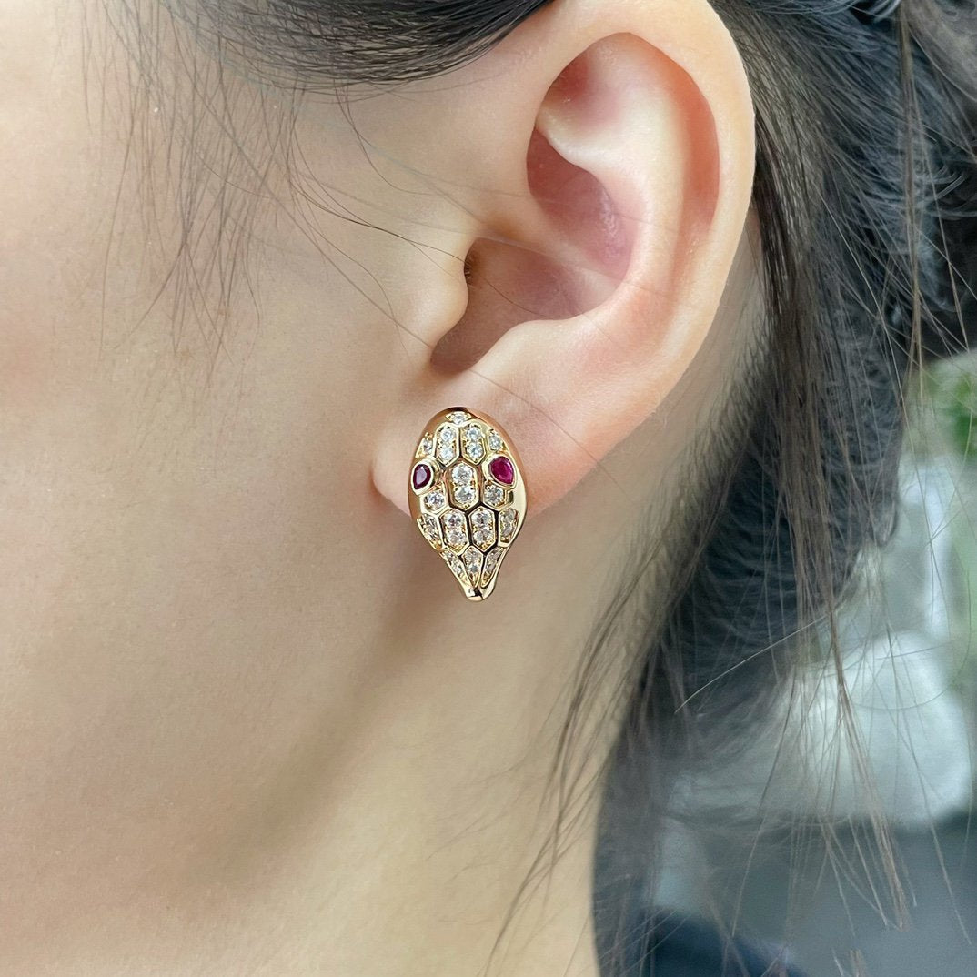 [⭐Glow Muse ]SERPENT DIAMOND STUD EARRINGS