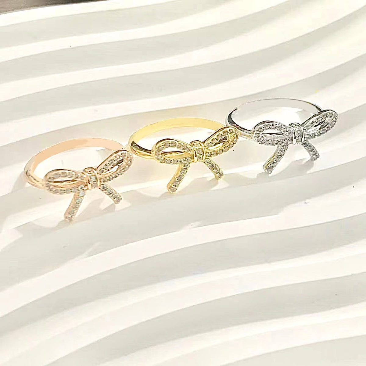[Glow Muse ]TWIST BOW RING