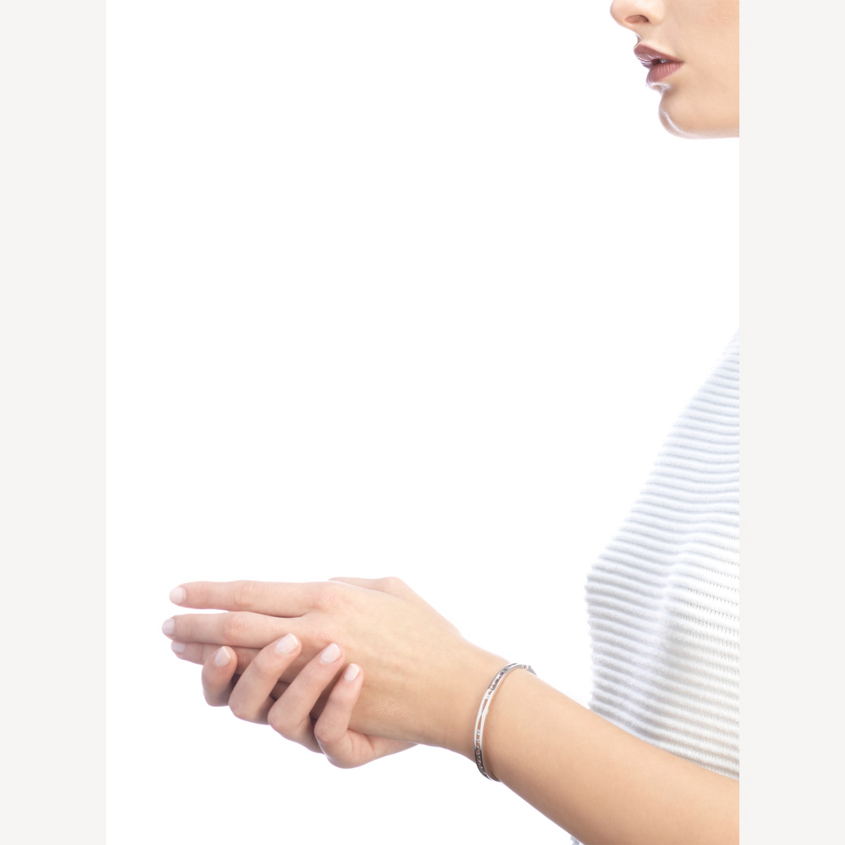 [⭐Glow Muse ]ZERO 1 SPIRAL LOGO SILVER BRACELET