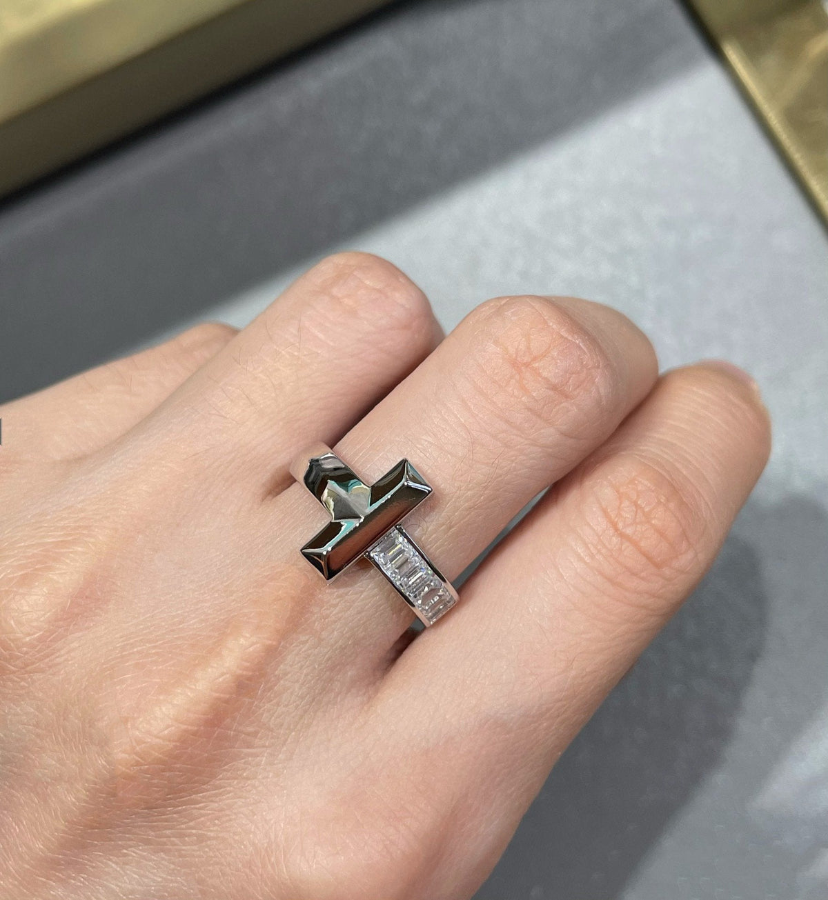 [Glow Muse ]T1 WIDE 4.5MM DIAMOND RING
