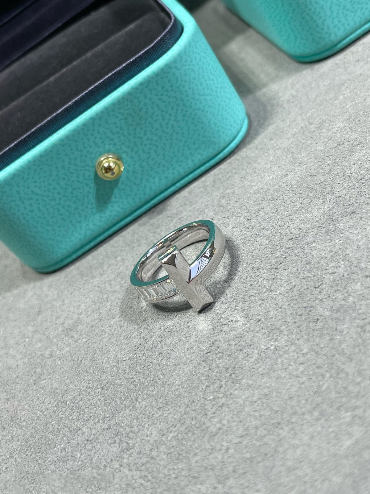 [Glow Muse ]T1 WIDE 4.5MM DIAMOND RING
