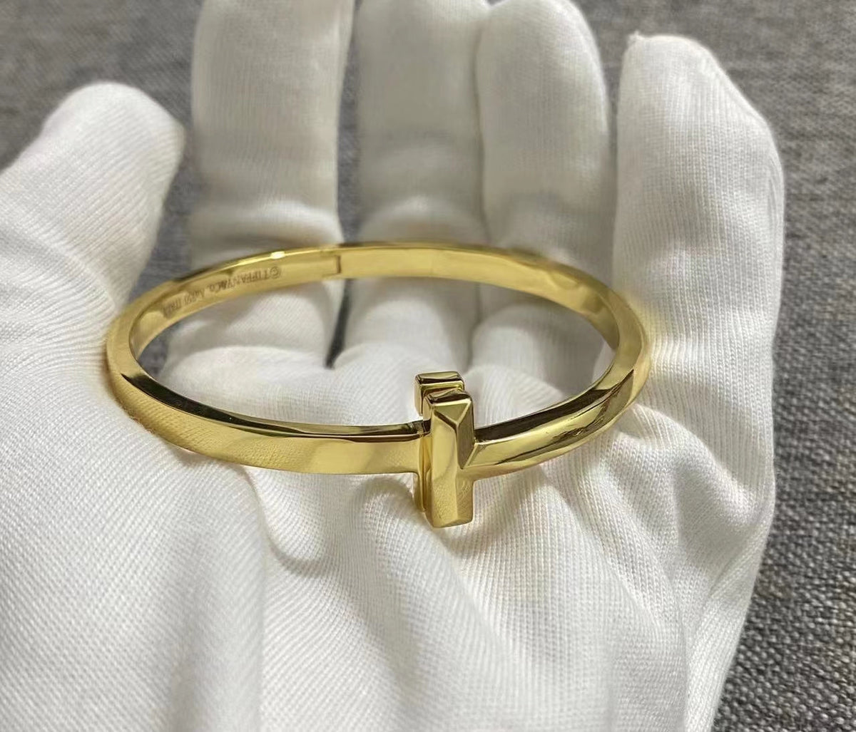 [Glow Muse ]T1 WIDE HINGED BANGLE BRACELET