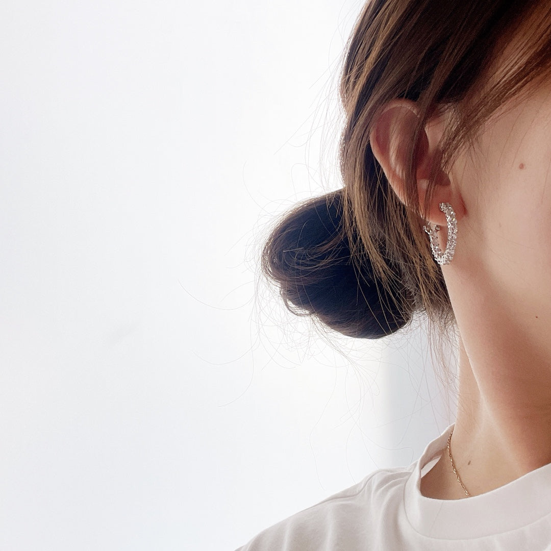 [Glow Muse ]SILVER DIAMOND HOOP EARRINGS
