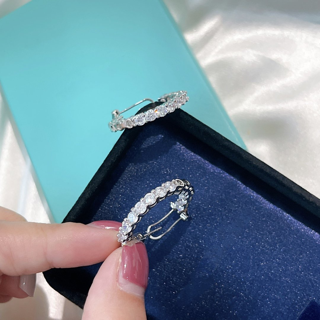 [Glow Muse ]SILVER DIAMOND HOOP EARRINGS