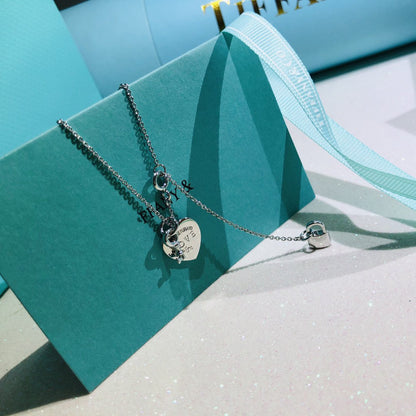 [Glow Muse ]LOVE HEART TAG KEY NECKLACE