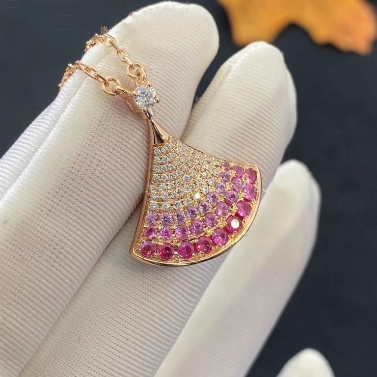 [⭐Glow Muse ]DREAM NECKLACE PINK GOLD PINK DIAMOND
